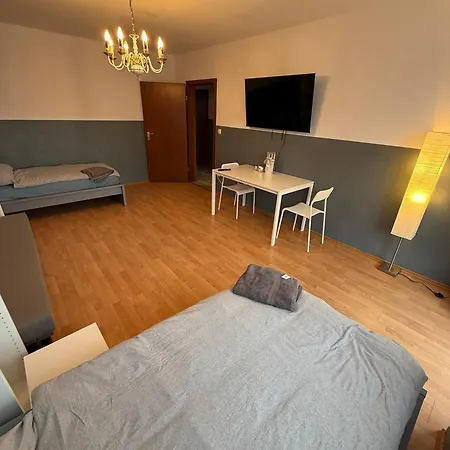 Lejlighed Schoenes Im Zentrum Mg40 *