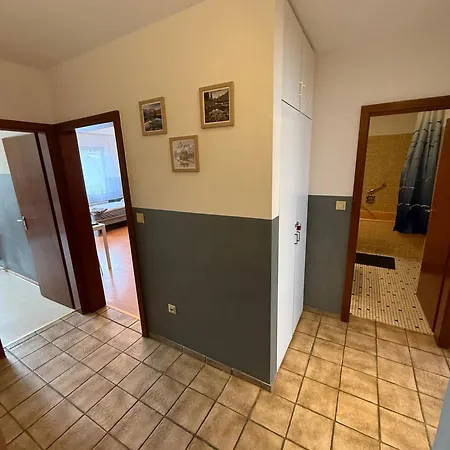 Lejlighed Schoenes Im Zentrum Mg40 Mönchengladbach